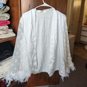 SHEIN White Feather-Trimmed Bridal PJS